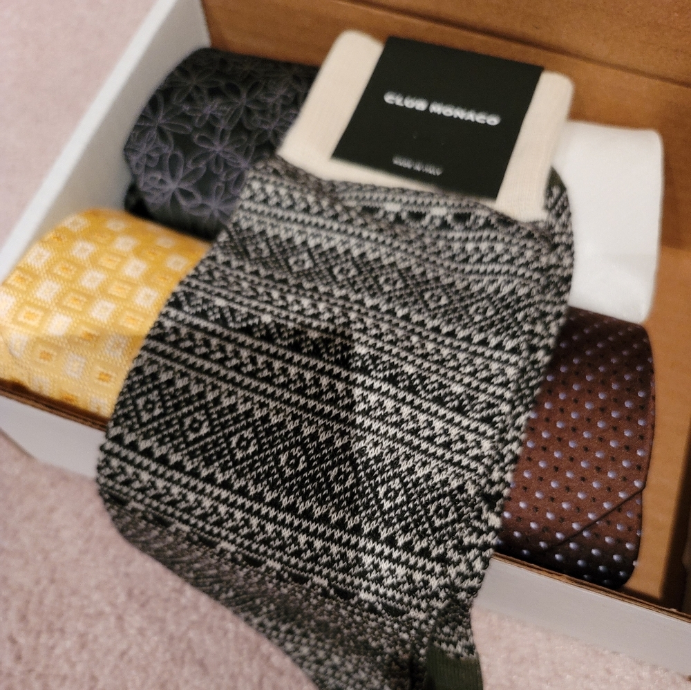 Giftset 4 silk ties and socks